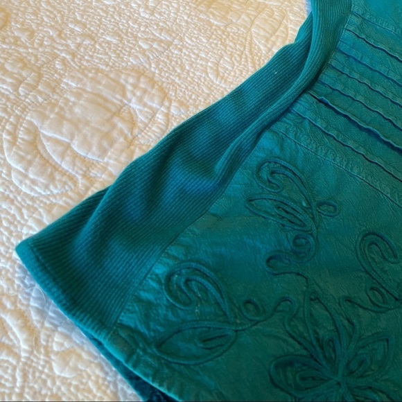 Soft Surroundings Embroidered Button Front Teal Top - M - Picture 10 of 13